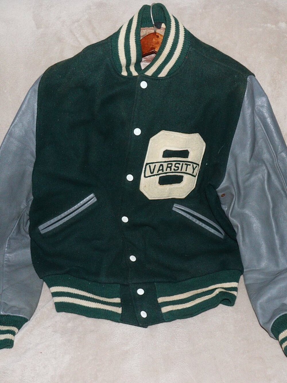 VINTAGE 1945-1955 LEATHER BUTWIN LETTER JACKET